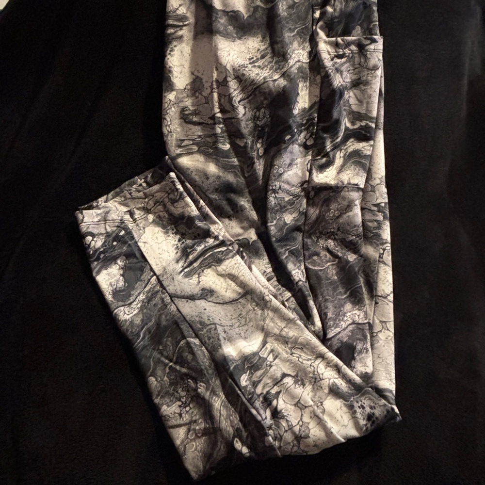 Zone Pro Marble Print Women’s Leggings Size 2X New no tags